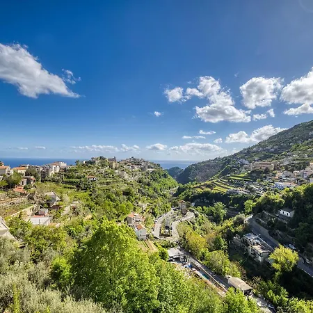 Don Vincenzo House Apartman *